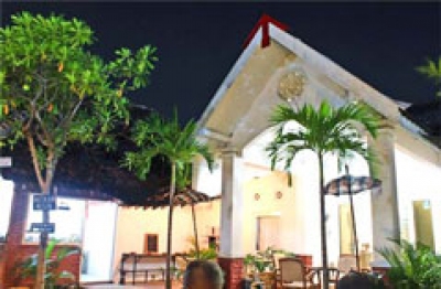 Rumah Eyang: Where Art Lovers Can Live Inside a Gallery